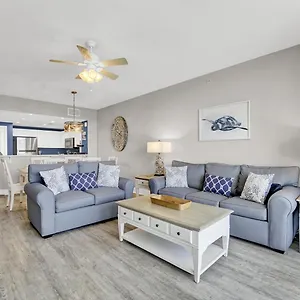 The Blue Dolphin At Majestic Beach , Panama City Beach United States