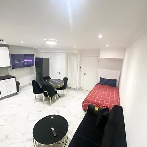 The Royal Boutique Regent By , Sleep 8 , London United Kingdom